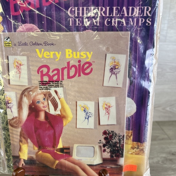 NIB Mattel 1998 Barbie Travel Fun Kit w/ Busy Barbie Little Gold Book, Coloring - Picture 4 of 10